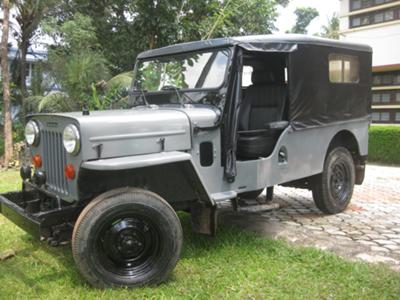 1981 Mahindra 560 D Long Chassis Jeep