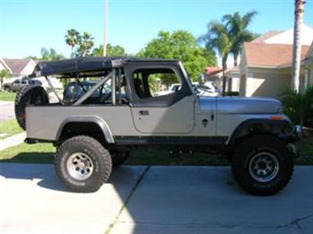 Hap's Jeep Scrambler CJ8