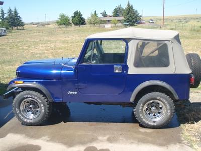 81 Jeep CJ7 in a '96 Wrangler Body