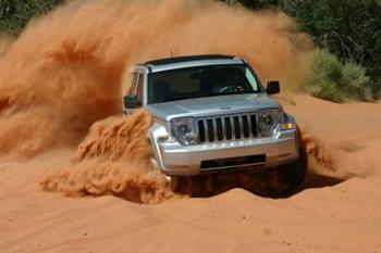 Jeep Liberty Off Road Kicking Up Dust!