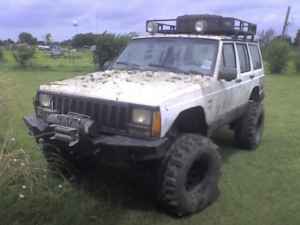 Used Jeep Cherokee Photo Ad!