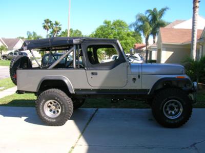 1981 First Year Cj8 Scrambler With Original 304 V8