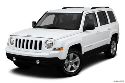 2013 White Patriot Jeep