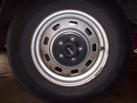 My MJ Jeep Wheels Before Painting!