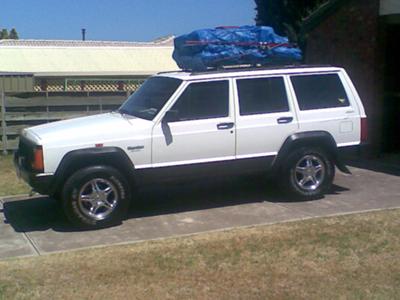 Almost Perfect Jeep Cherokee